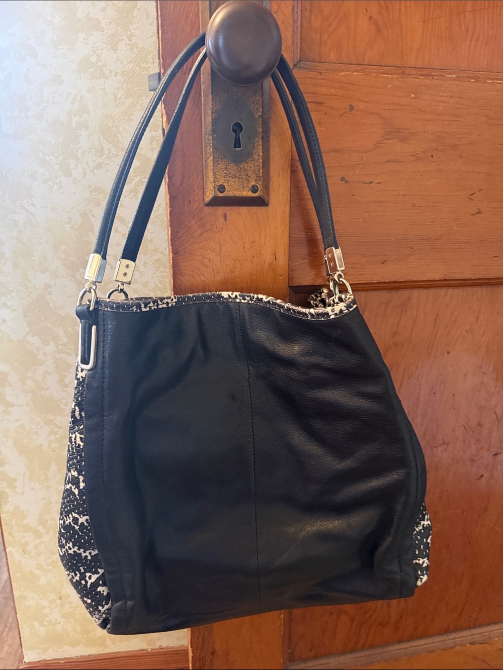 Coach Black Leather Hobo Bag with Black & White Accent Trim - Picture 1 of 3